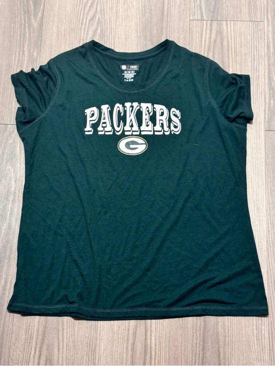 NFL Tops - Packers NFL Apparel Dark Green Women's Tee